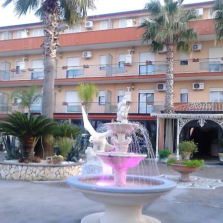 Hotel Happy Days Licola Exterior photo
